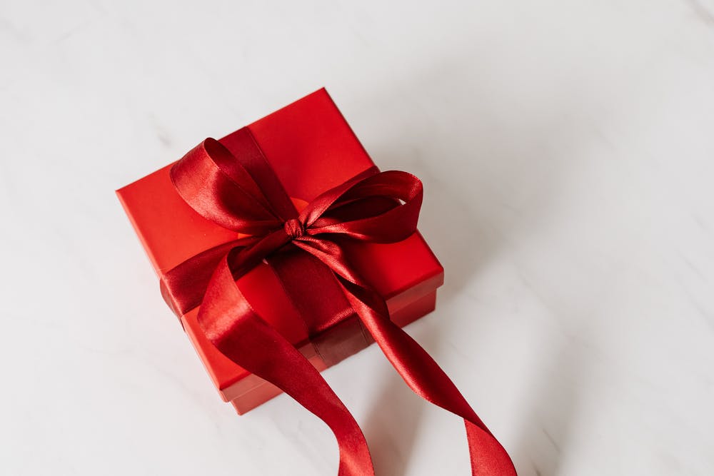 How to Promote Your Online Course as an Ideal Christmas Gift.